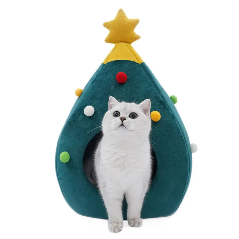 Cozy Christmas Tree Cat Bed - Warm and Comfortable Winter Nest for Cats and Small Pets